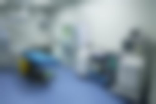 张冰:坐诊武汉亚韩,便捷预约专属面诊
