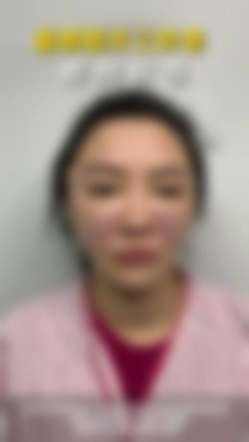 5. 李勤微的价格收费与坐诊时间