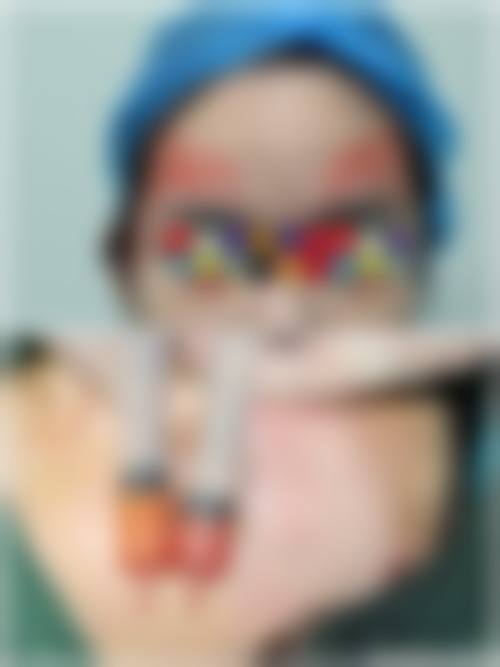 2. 黄卫红的学术积累与从业资历
